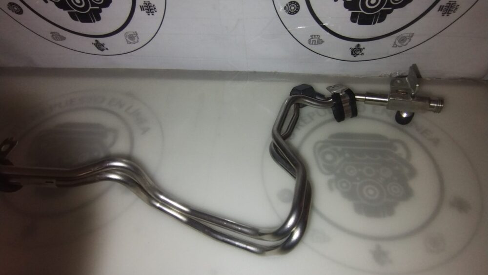 Mercedes-Benz ML350 2012-2015 Línea Combustible OEM A2760702332