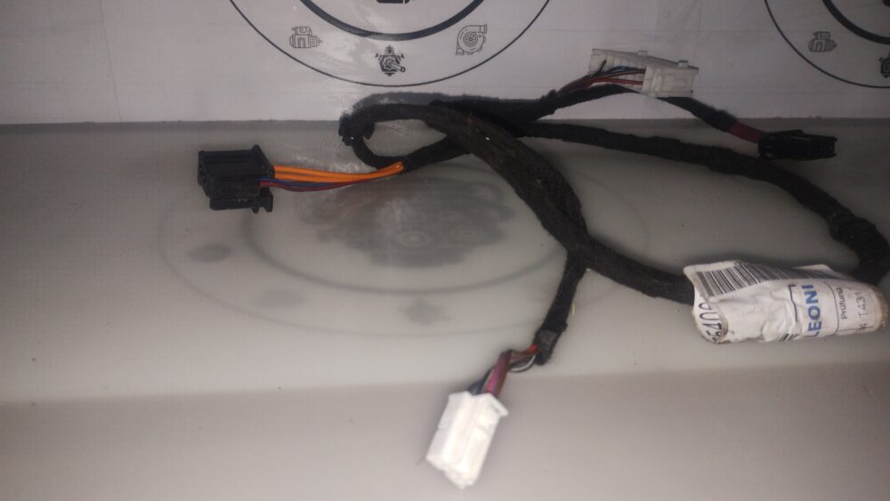 Mercedes-Benz CLA 200 13-16 Arnés Multimedia Consola OEM A1765406106