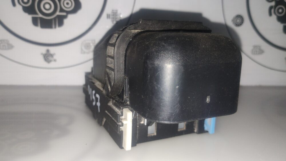 Ford Fusion 13-16 Conector BCM DELPHI 54 Pines OEM