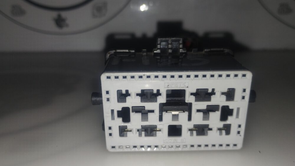 Ford Fusion 13-16 Conector BCM Carrocería 58 Pines OEM