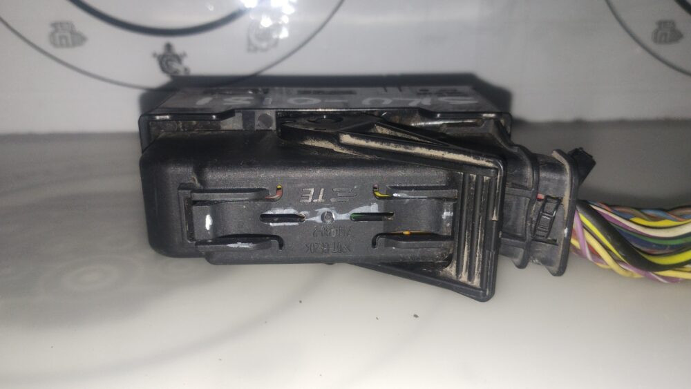 Ford Fusion 2.0L 13-16 Conector ECU Motor 46 Pines OEM TE Connectivity