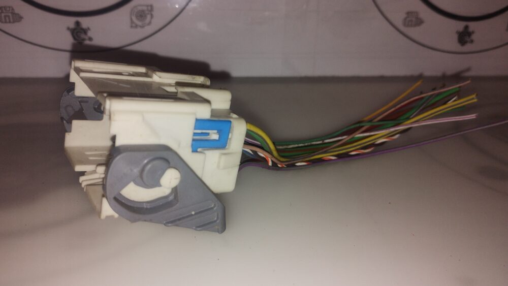 Ford Fusion 13-16 Conector BCM Arnés Tablero 40 Pines Mixto OEM