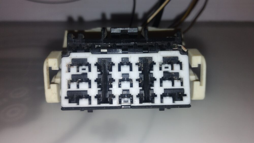 Ford Fusion 13-16 Conector BCM Tablero 43 Pines Delphi OEM