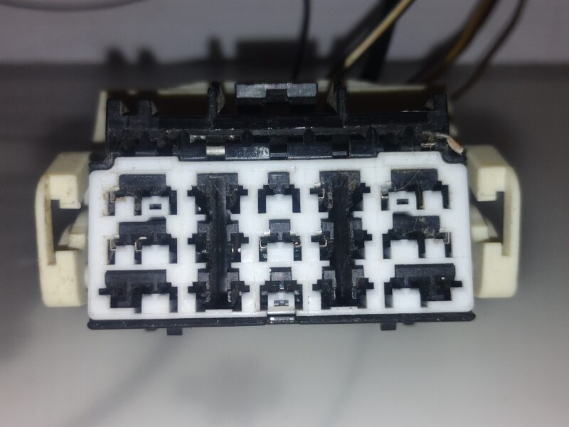 Ford Fusion 13-16 Conector BCM Tablero 43 Pines Delphi OEM