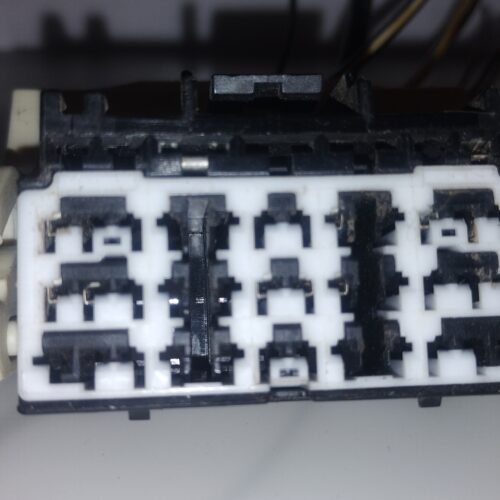 Ford Fusion 13-16 Conector BCM Tablero 43 Pines Delphi OEM