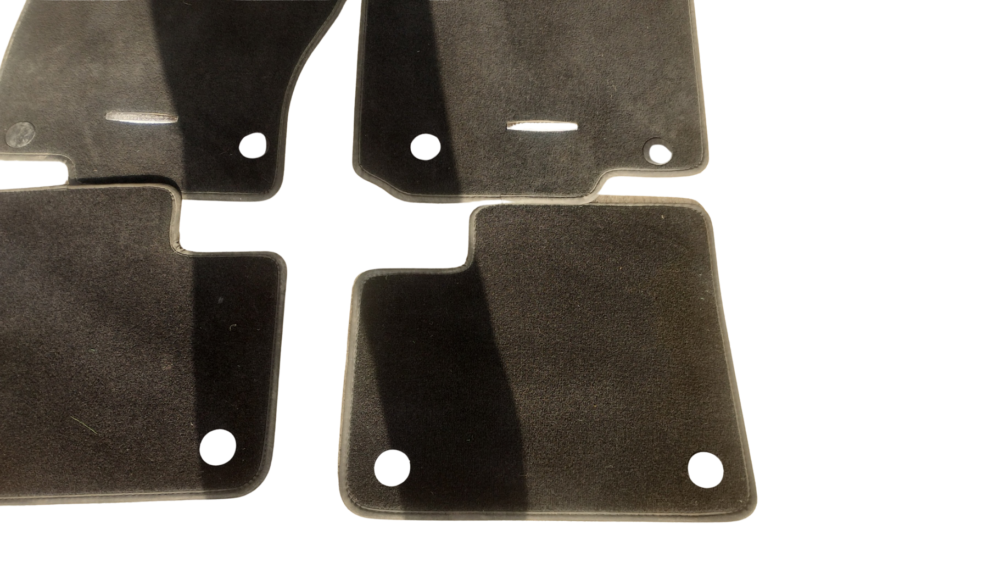 ea4a6ece-5c23-4446-aebb-8731cfcbc2a3 Mercedes-Benz ML 350 AMG 12-15 Juego Tapetes OEM Originales