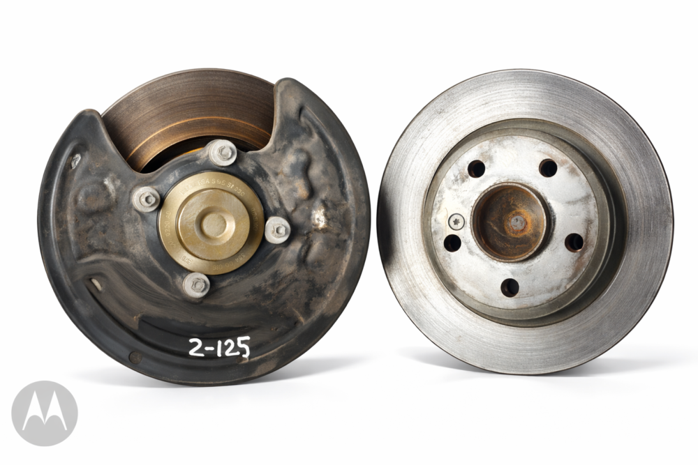 Mercedes-Benz CLA 200 2014 Disco Freno Trasero Derecho Con Maza OEM A2463340006