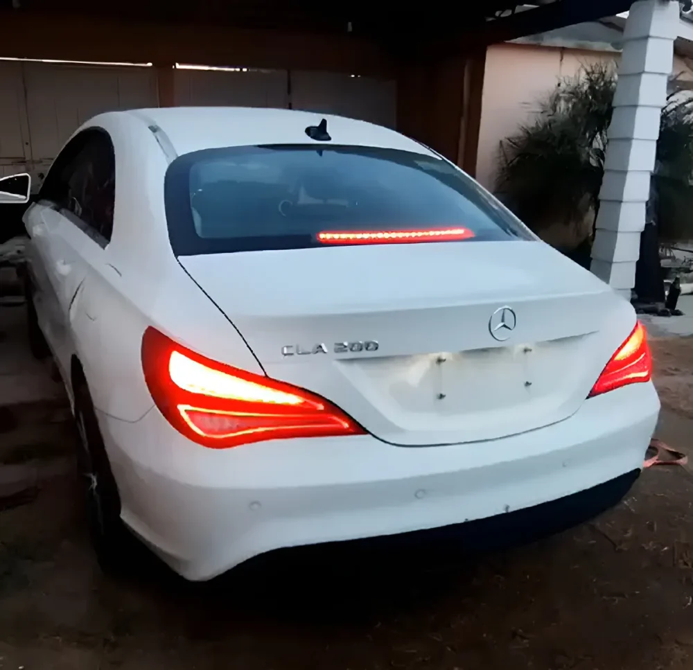 Mercedes-benz Cla 200 2014 Luz Stop Trasera A2048200056
