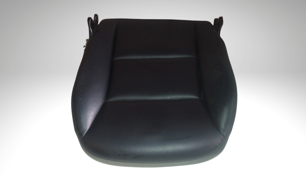 Mercedes-benz Cla 200 2014 Solo Asiento Derecho Piel