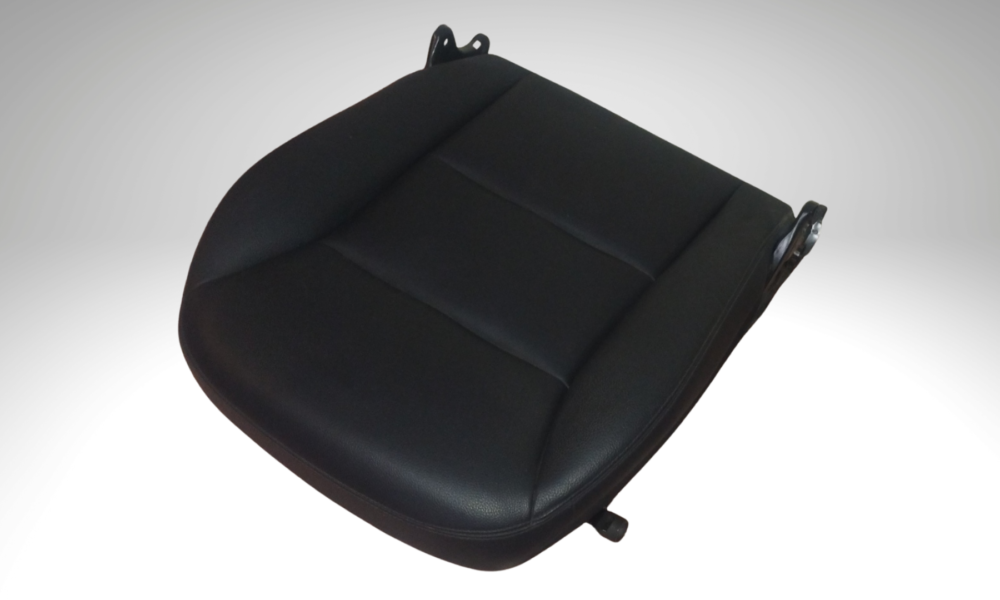 Mercedes-benz Cla 200 2014 Asiento Piel Negra Original Izquierda
