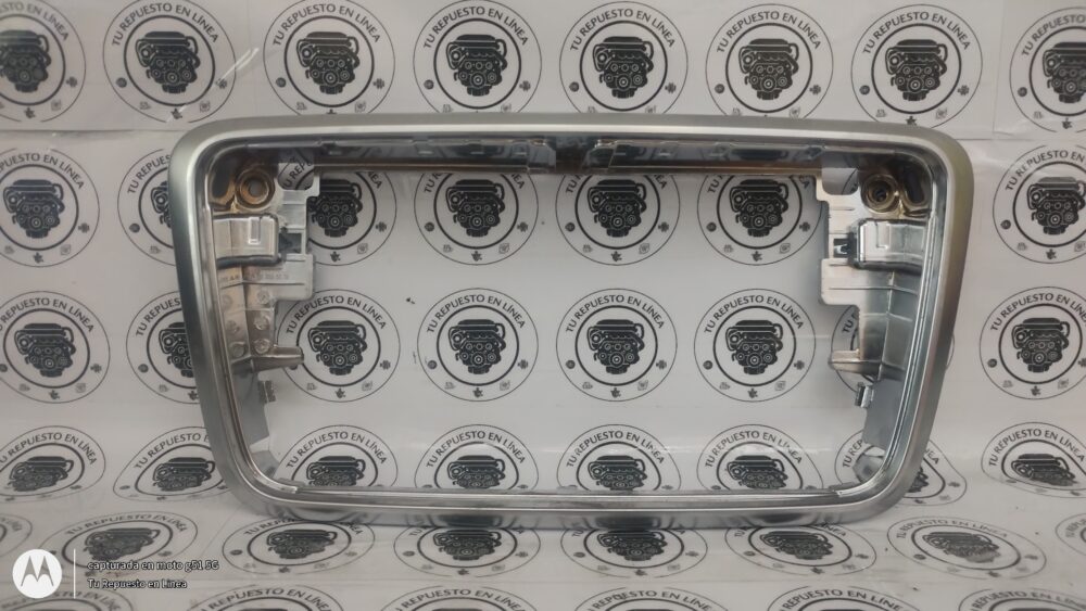 IMG_20250731_210616960 Mercedes-benz Cla 200 2014-18 Bisel Radio Oem W117