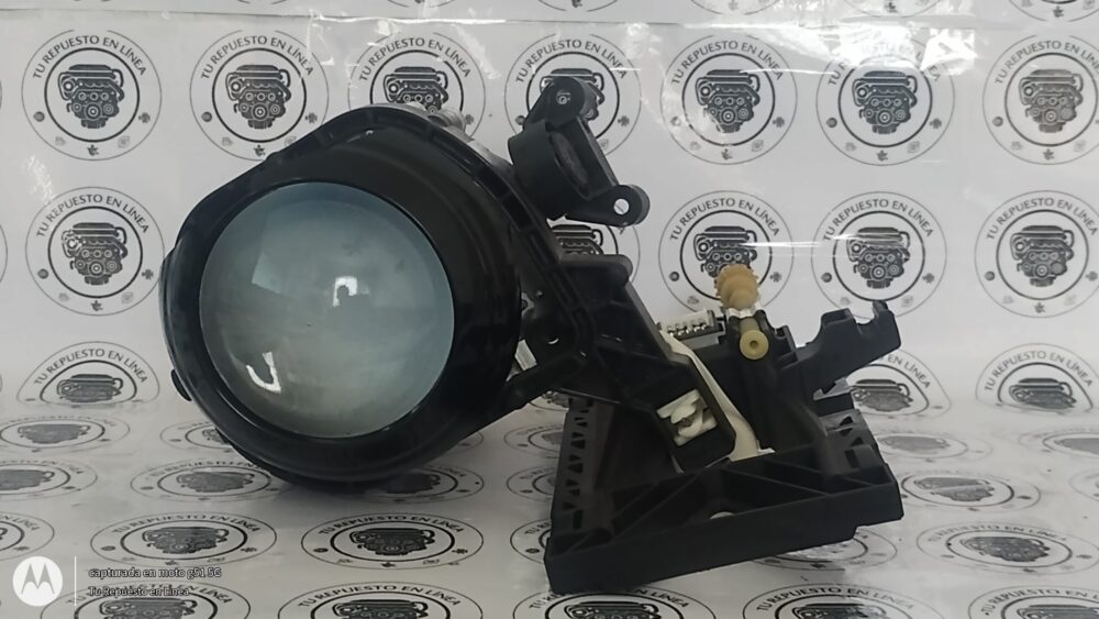Mercedes-benz Cla 200 2014 Faro Derecho Ojo De Ángel Oem