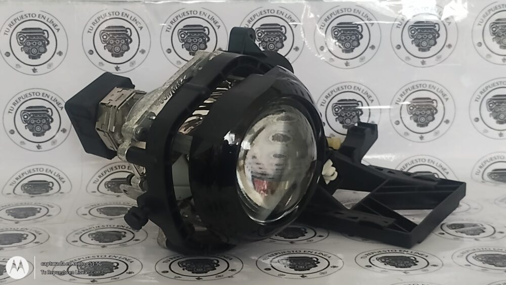 Mercedes-benz Cla 200 2014 Faro Derecho Ojo De Ángel Oem