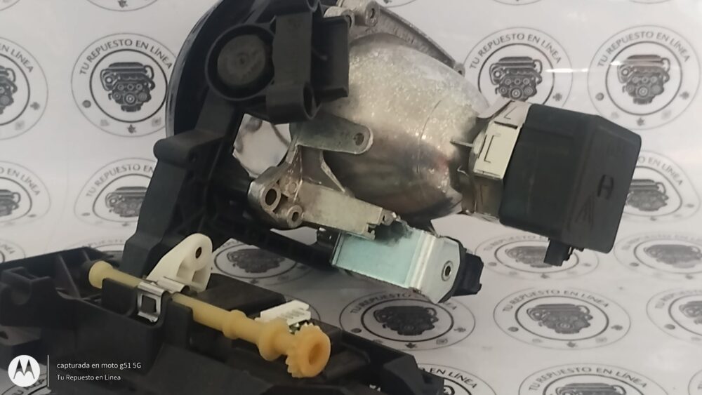 Mercedes-benz Cla 200 2014 Faro Derecho Ojo De Ángel Oem