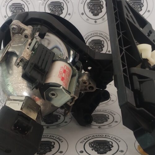 IMG_20250805_133745288 Mercedes-benz Cla 200 2014 Faro Derecho Ojo De Ángel Oem