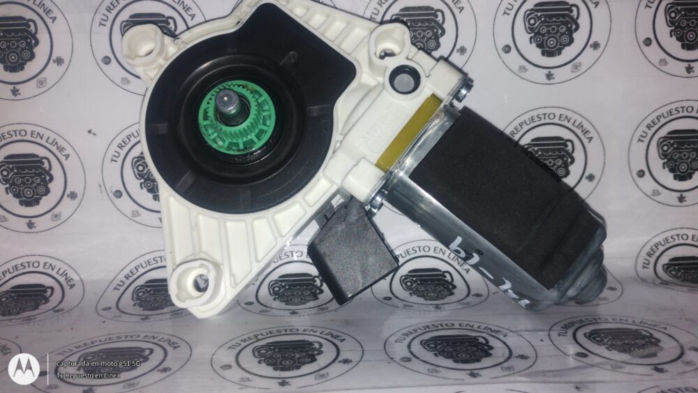 Mercedes-benz Cla 200 13-16 Motor Elevador Cristal Del Izq