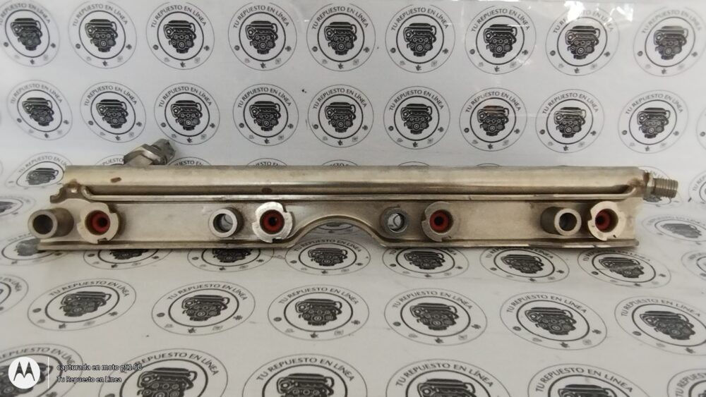 Ford Focus Trend 2.0l Riel De Inyectores Cm5e-9h487-ak