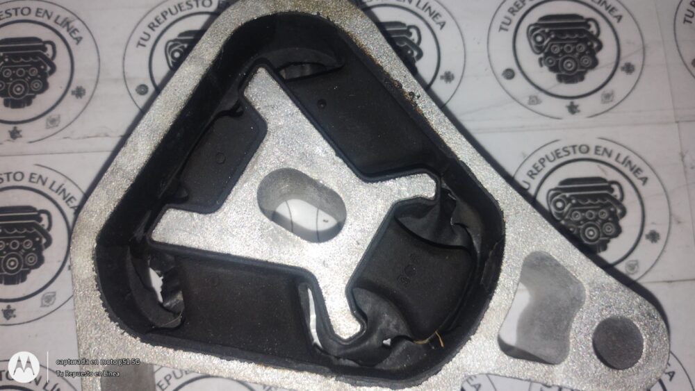 Mercedes-benz Cla 200 2014 Soporte Motor A2462400809 Oem