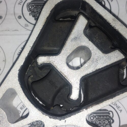 Mercedes-benz Cla 200 2014 Soporte Motor A2462400809 Oem
