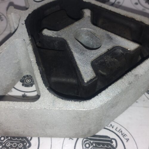 Mercedes-benz Cla 200 2014 Soporte Motor A2462400809 Oem