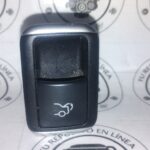 IMG_20251014_125344477 Mercedes Benz Cla 200 Botón Apertura Cajuela A2129059200
