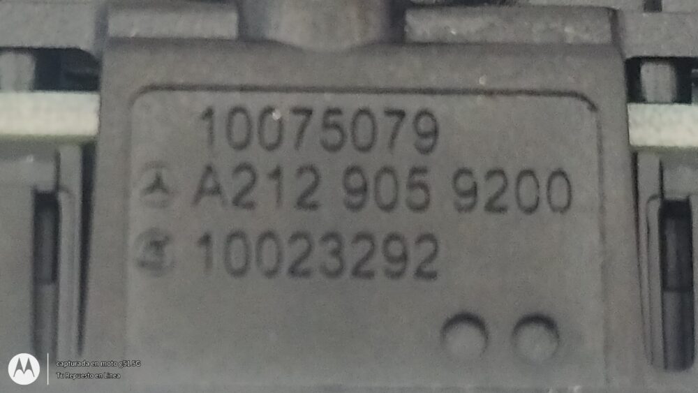 IMG_20251014_125418301 Mercedes Benz Cla 200 Botón Apertura Cajuela A2129059200