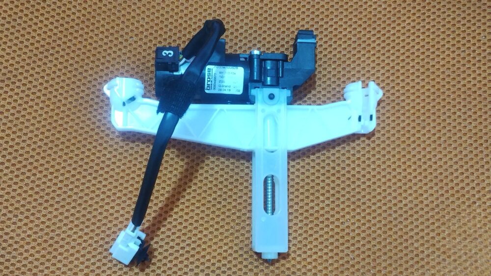 Mercedes-Benz CLA 200 13-16 Actuador Cabecera OEM A0009700626