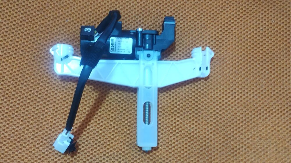 Mercedes-Benz CLA 200 13-16 Actuador Cabecera OEM A0009700626