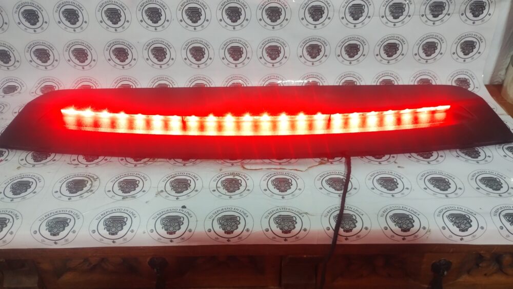 Mercedes-benz Cla 200 2014 Luz Stop Trasera A2048200056