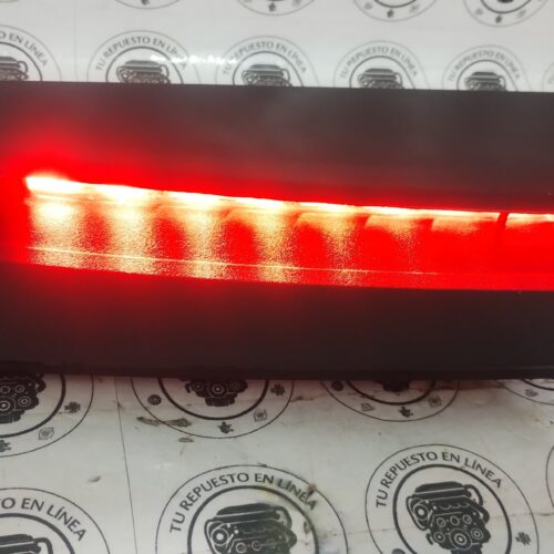 IMG_20251118_202102278 Mercedes-benz Cla 200 2014 Luz Stop Trasera A2048200056