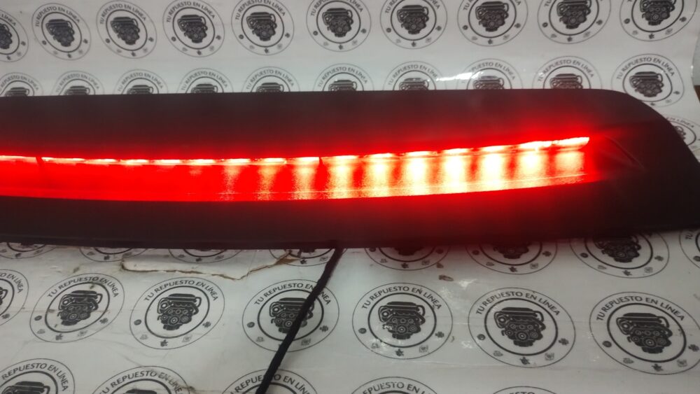 Mercedes-benz Cla 200 2014 Luz Stop Trasera A2048200056