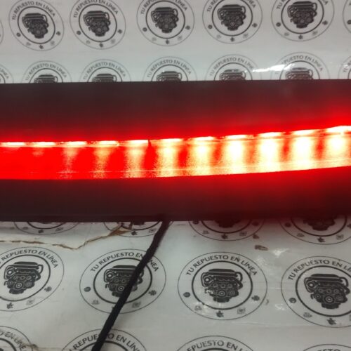 IMG_20251118_202107489 Mercedes-benz Cla 200 2014 Luz Stop Trasera A2048200056