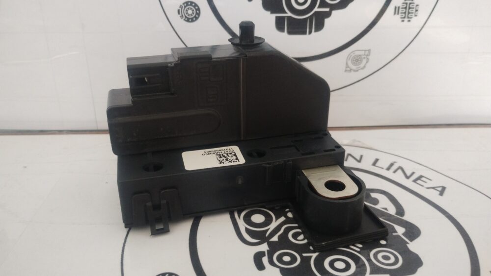 Ford Fusion Titanium 2.0l 14-16 Caja Fusibles Du5t14a094ed