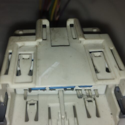 IMG_20260329_124325103 Ford Focus 2013-2016 Conector BCM 40 Pines Mixto OEM Delphi