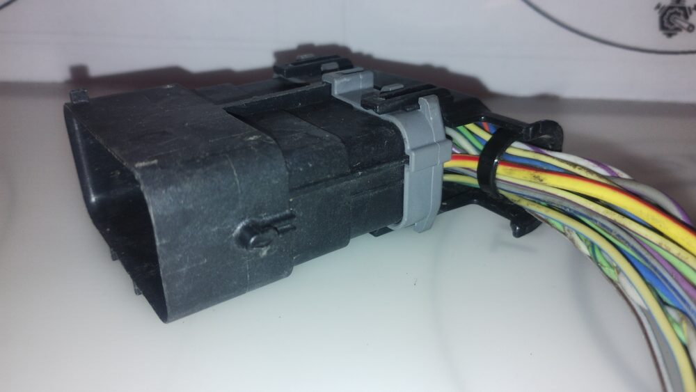 Ford Focus Fusion 2013-2016 Conector Macho 34 Pines Mixto WDP15 BCM OEM