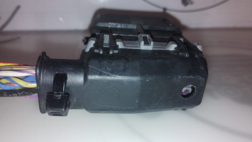 Ford Focus Fusion 2013-2016 Conector Macho 34 Pines Mixto WDP15 BCM OEM