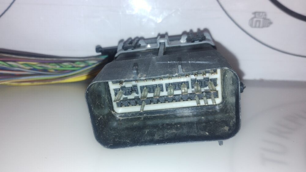 Ford Focus Fusion 2013-2016 Conector Macho 34 Pines Mixto WDP15 BCM OEM