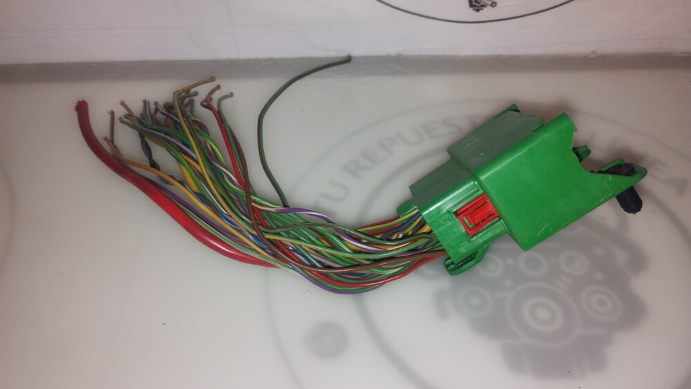 Ford Focus 2012-2015 Conector Bcm Lear 3460511 29 pines Macho