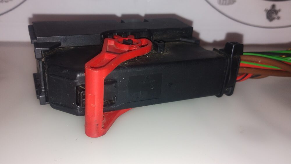 Mercedes-Benz CLA 200 13-16 Conector EPB Freno Mano Hembra