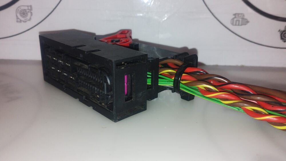 Mercedes-Benz CLA 200 13-16 Conector EPB Freno Mano Hembra