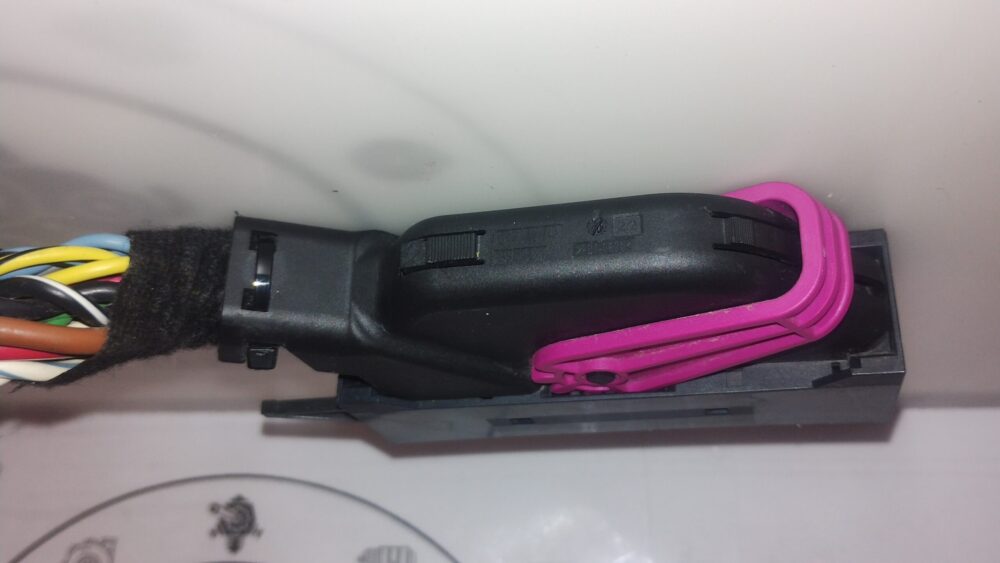 Mercedes-Benz CLA 200 13-16 Conector Módulo ECU 32 Pines