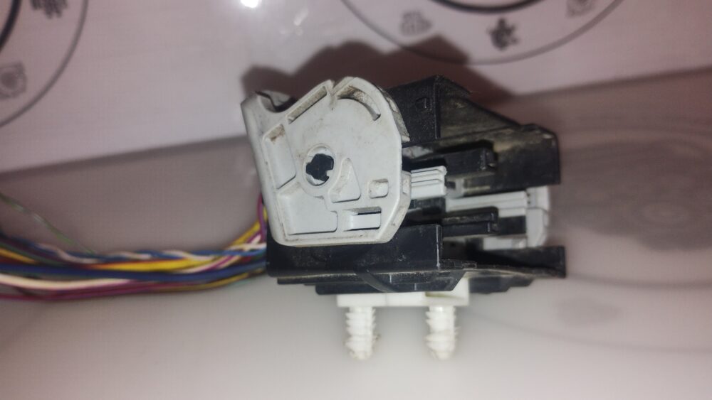 Ford Fusion / Focus 12-16 Conector Bcm 59 Pines Macho