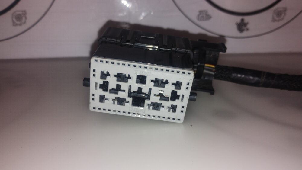 Ford Fusion / Focus 12-16 Conector Bcm 59 Pines Hembra