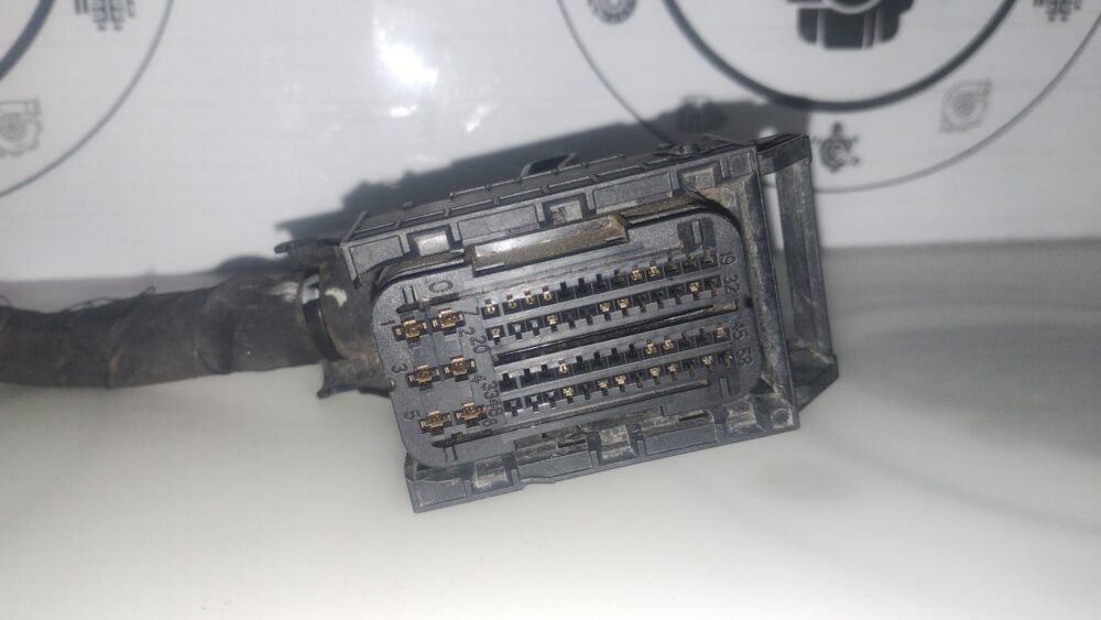 Mercedes-Benz CLA 200 14 Conector Módulo SAM BCM A0265458726