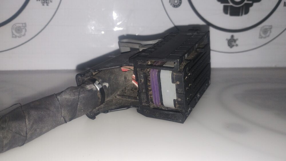 Mercedes-Benz CLA 200 14 Conector Módulo SAM BCM A0265458726