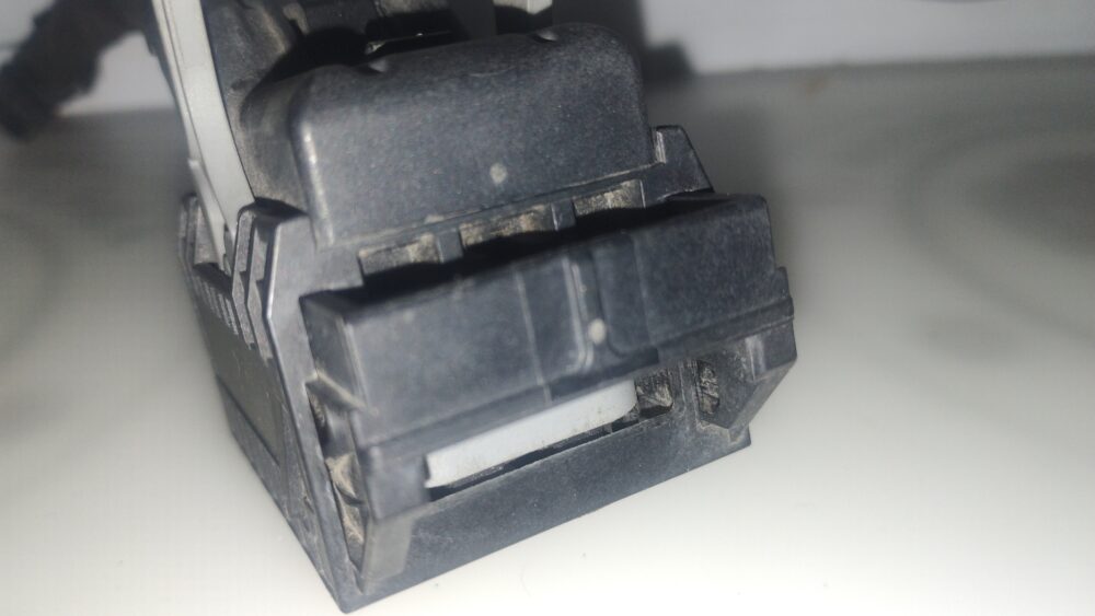 Mercedes-Benz CLA 200 14 Conector Módulo SAM BCM A0265458726