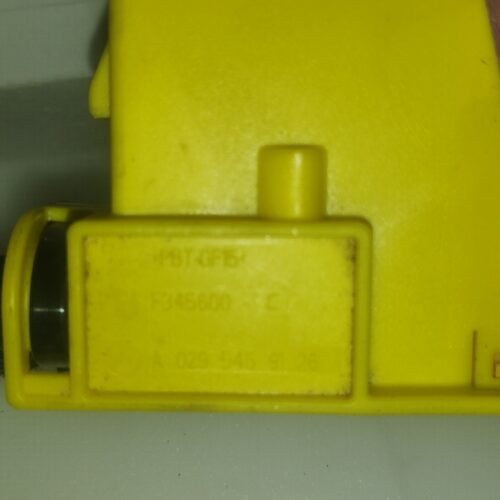 IMG_20260411_202132898 Mercedes-benz Cla 200 14 Conector Airbag Srs Ecu A0295459126