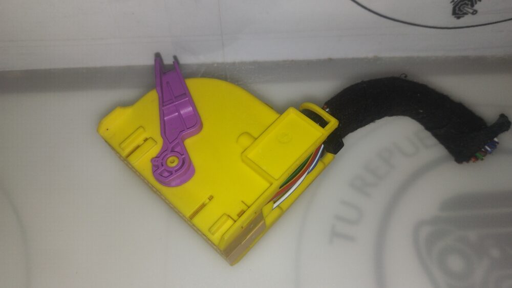 Mercedes-benz Cla 200 14 Conector Airbag Srs Ecu A0295459126