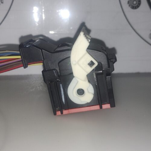 IMG_20260411_204549098 Ford Focus 2012-2014 Conector Arnés Bcm 2086281-1 Oem