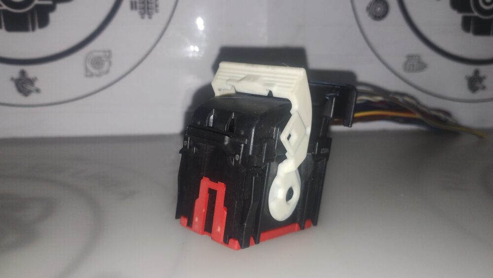 Ford Focus 2012-2014 Conector Arnés Bcm 2086281-1 Oem